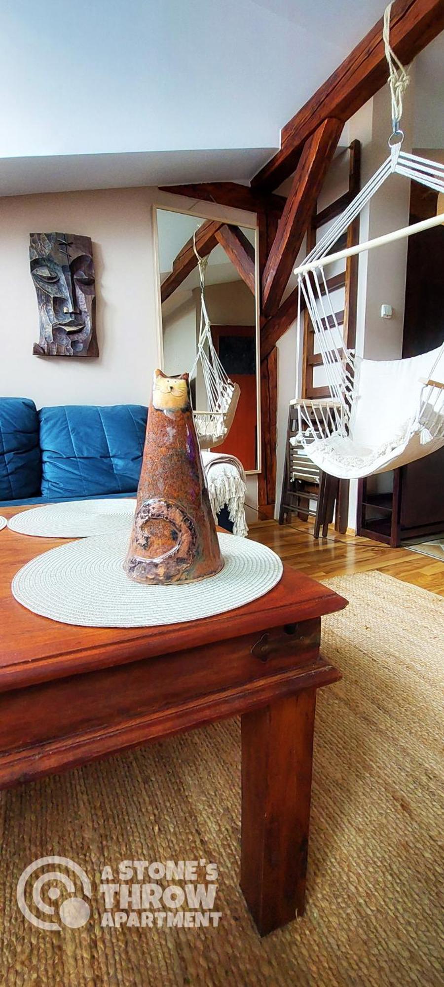 A Stone'S Throw Apartment Cracovie Extérieur photo